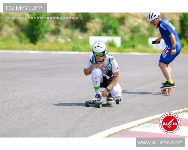 南京滑板队勇闯马拉松大满贯的奋斗历程与激情故事